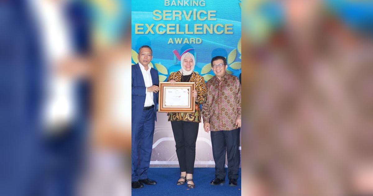 Media Sosial Bank Jatim Raih Penghargaan Dalam Ajang 20th Infobank-MRI BSE Awards 2023