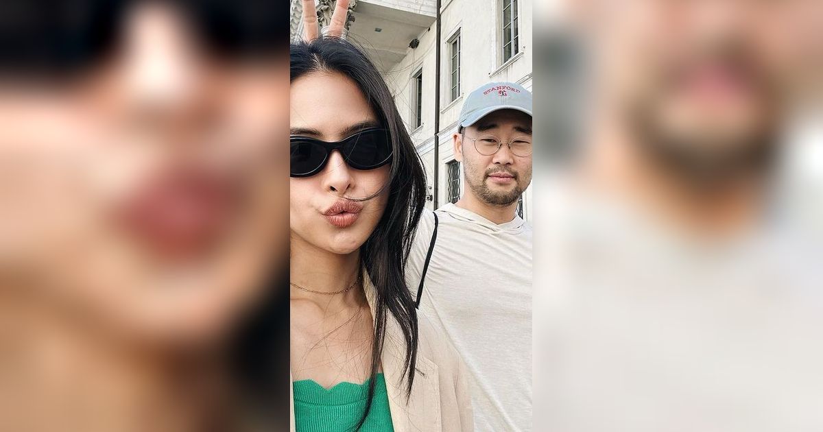 10 Potret Cantik Maudy Ayunda di Italia, Romantis Bareng Suami Jesse Choi