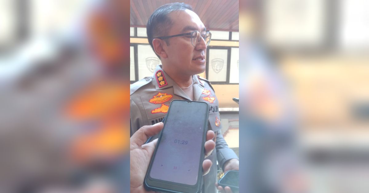 Bule Cekik dan Pukul Warga Bali Diduga karena Parkir, Polisi Kejar Pelaku