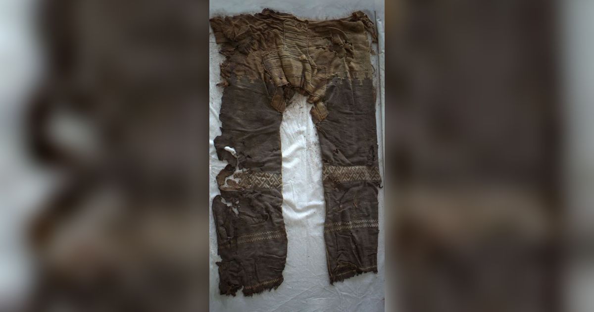 Manusia Pertama Kali Pakai Celana Panjang 3.200 Tahun Lalu, Modelnya Mirip Jeans Modern