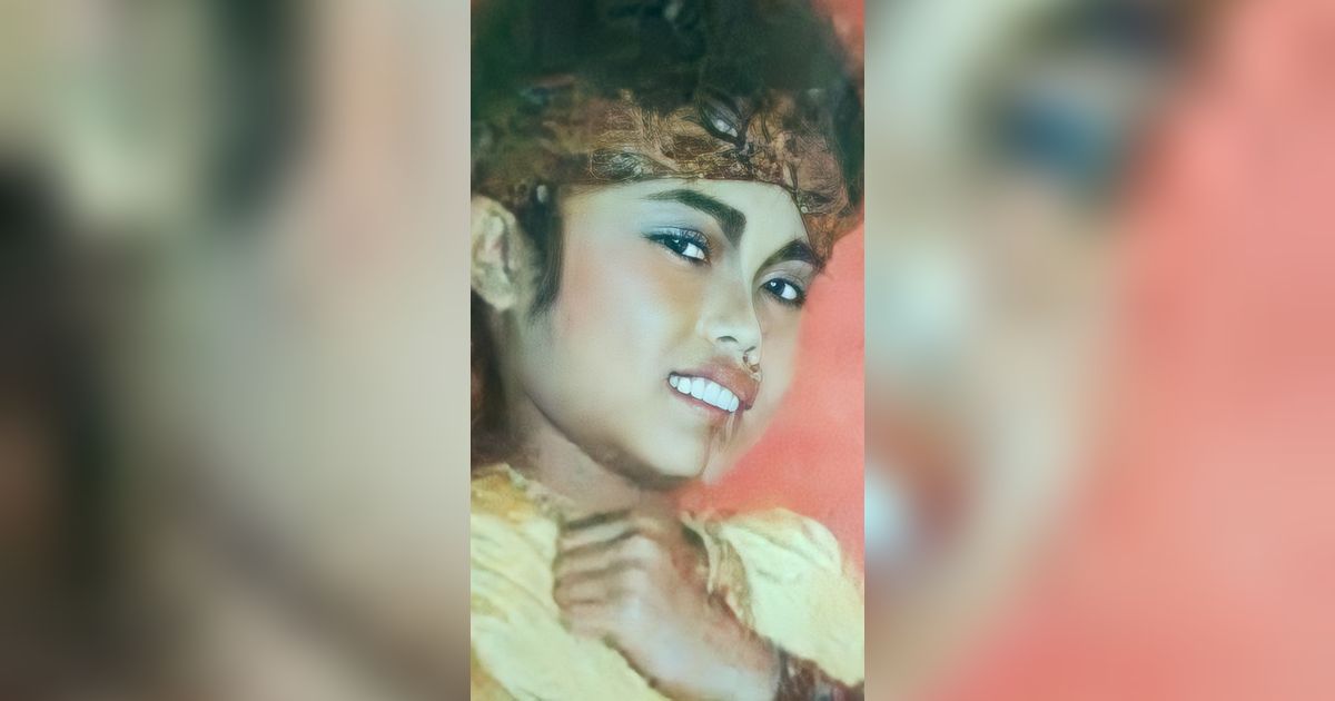 Anak Kecil Penjual Jagung Ini Kini Jadi Artis Terkenal, Punya Rumah Super Megah, Harganya Capai Puluhan Miliar!