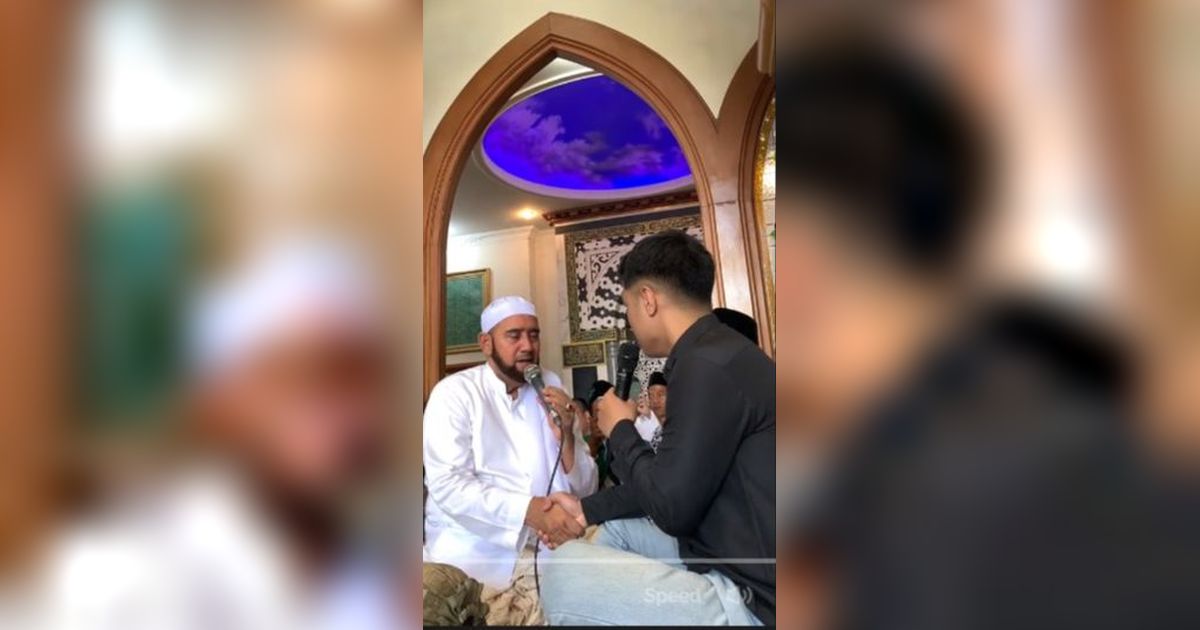 Bertahun-tahun Pacaran Beda Agama, Pacar Wanita ini Jadi Mualaf, Bikin Iri dipimpin Langsung oleh Habib Syech