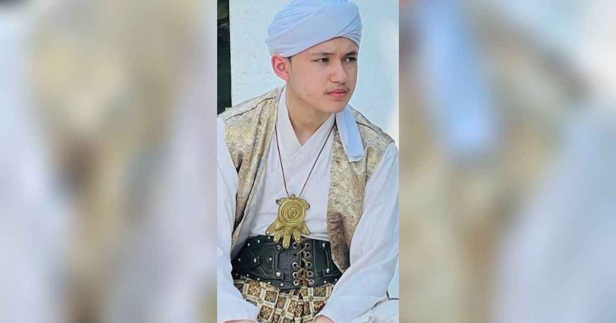 Gantengnya Maksimal, Ini Potret Alwi Assegaf Aktor Muda Keturunan Nabi Muhammad Ke-40