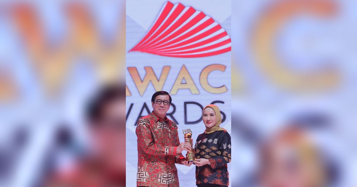 Dirut Pertamina Raih Penghargaan Nawacita Award 2023