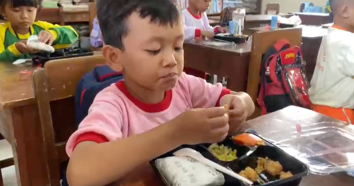 Pakai Dana CSR, Ini Menu Makan Bergizi Gratis di Solo