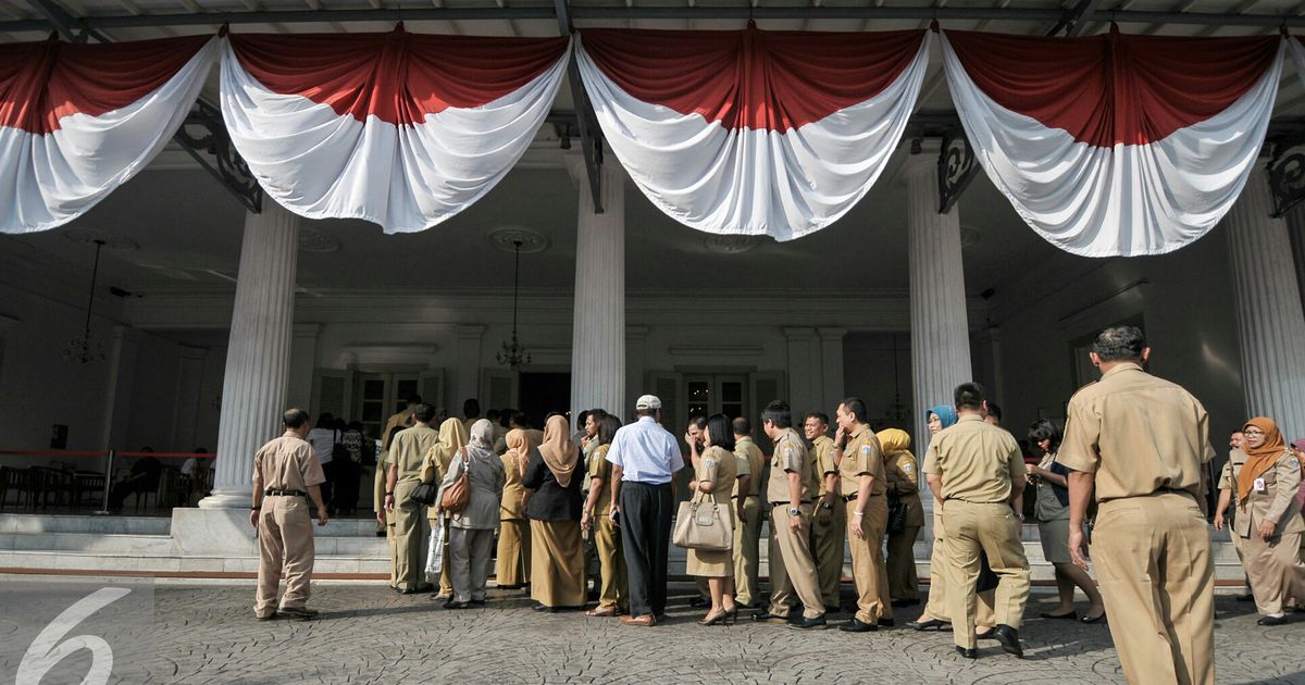 Pekerja di Jakarta Paling Tinggi Kena PHK Selama Juni 2024, Heru Budi Janji Beli Pelatihan Kerja Warga DKI