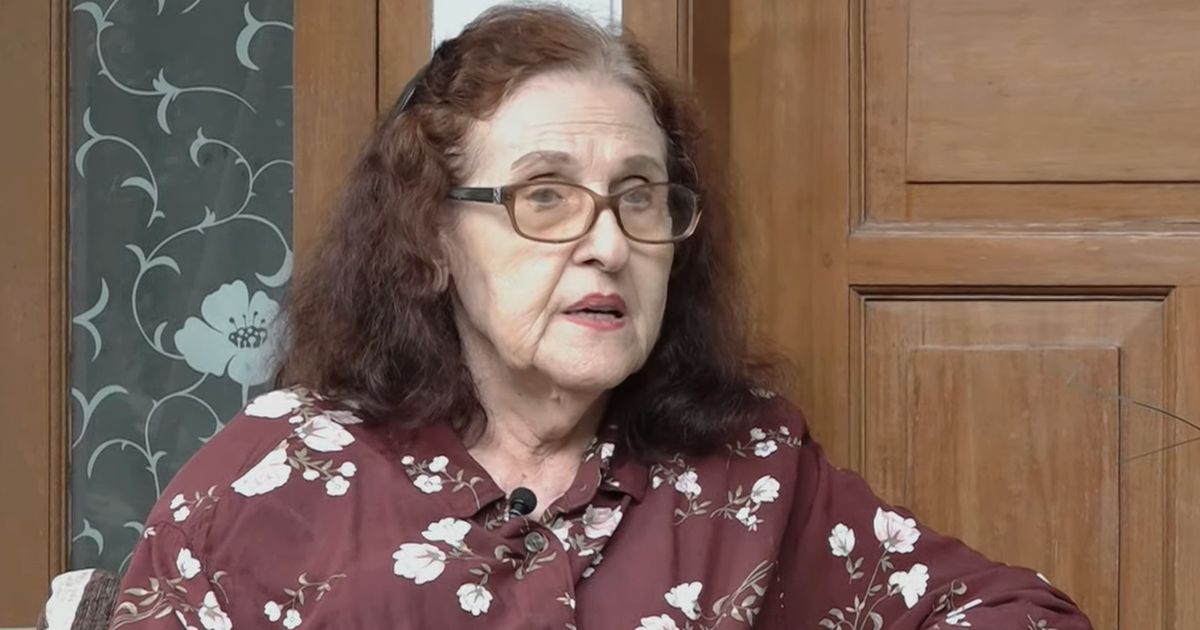 Profesor Asal Rumania Davidescu Cristiana Victoria Pintar Berbahasa Sunda, Begini Kisahnya