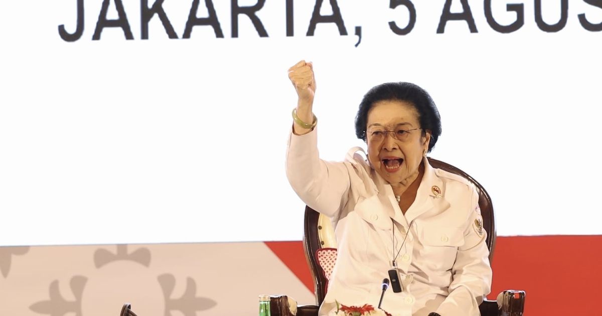 Megawati Ungkit Wacana 3 Periode, Istana: Presiden Jokowi Taat pada Konstitusi!