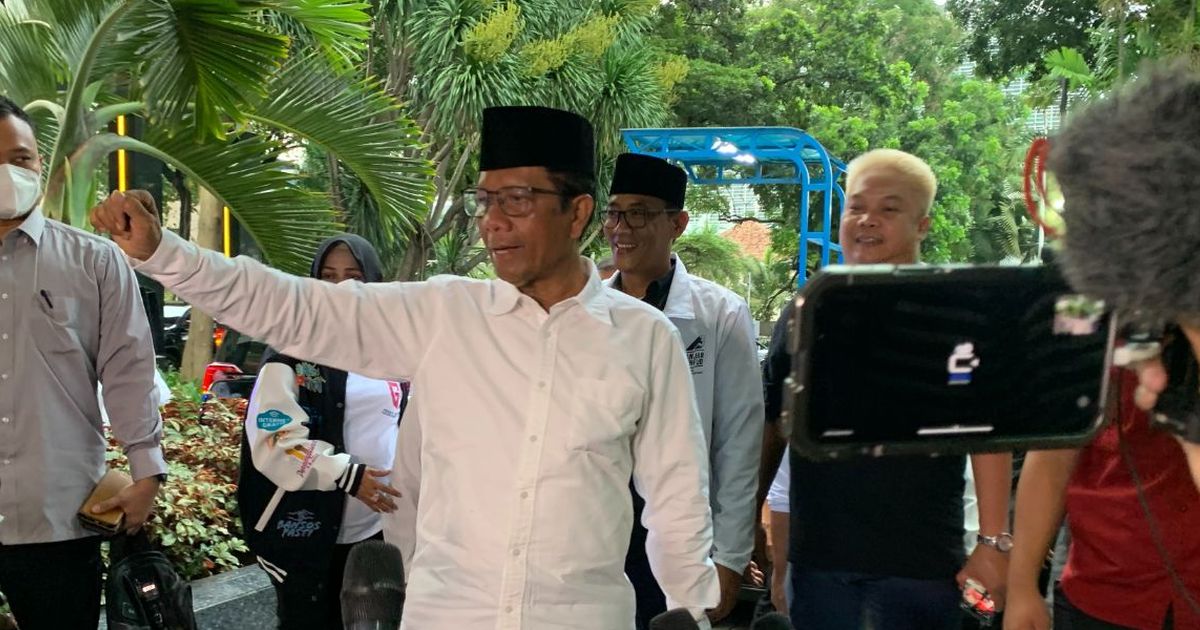 Nama Bobby Nasution Disebut dalam Sidang Suap Eks Gubernur Malut, Mahfud Sindir Pejabat Jangan Takut Diperiksa