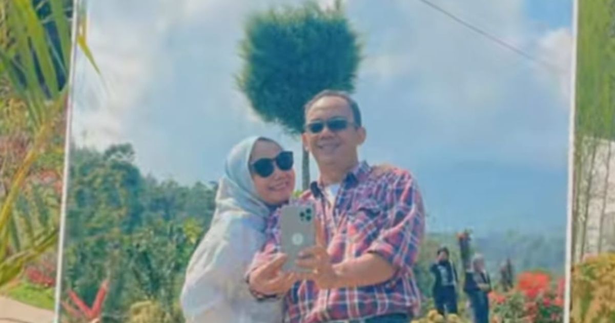 Definisi Jodoh Tak Akan Kemana, Pasangan Ini Sempat Pacaran saat SMA, Kini Menikah Usai 30 Tahun Berpisah