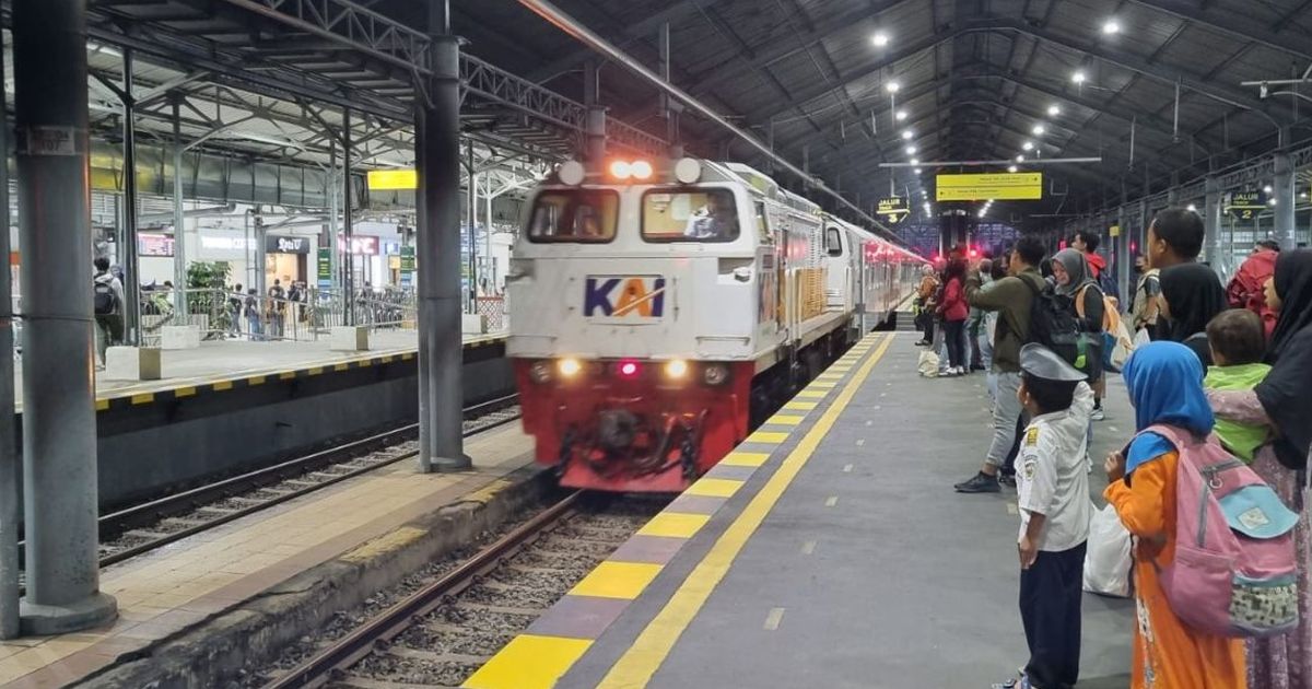 KAI Beri Promo 21 Persen saat HUT ke-79 RI, Catat 30 Perjalanan Kereta yang Didiskon