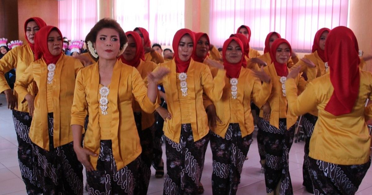 40 Pantun Kemerdekaan 17 Agustus yang Penuh Semangat, Meriahkan HUT RI