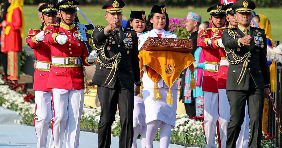 VIDEO: Momen Bersejarah Kirab Bendera Pusaka Diantar Maung, Merinding Detik-detik Tiba di IKN