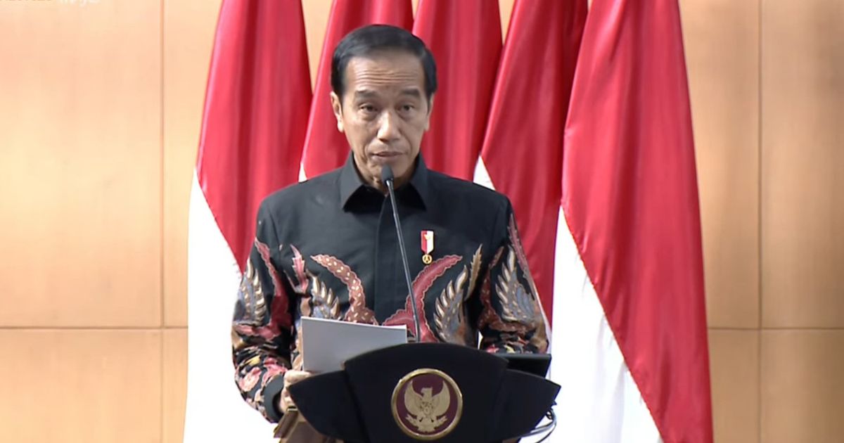 Presiden Jokowi Gelar Sidang Kabinet Paripurna Pertama di IKN