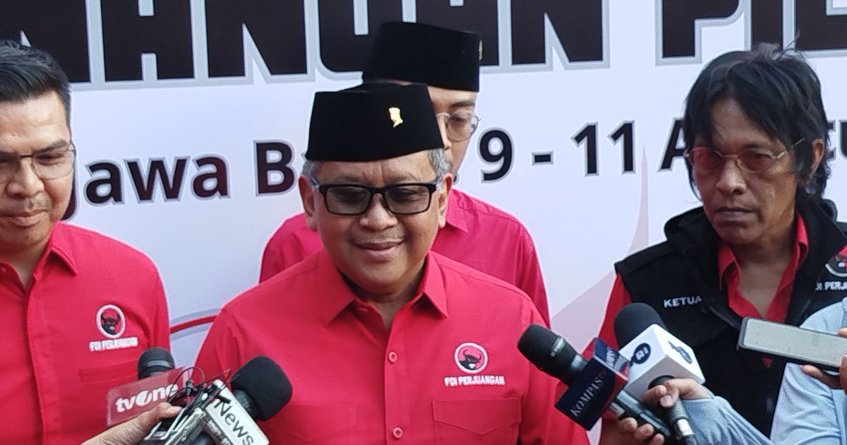 PDIP Terkejut Airlangga Mundur Tiba-Tiba dari Kursi Ketum Partai Golkar