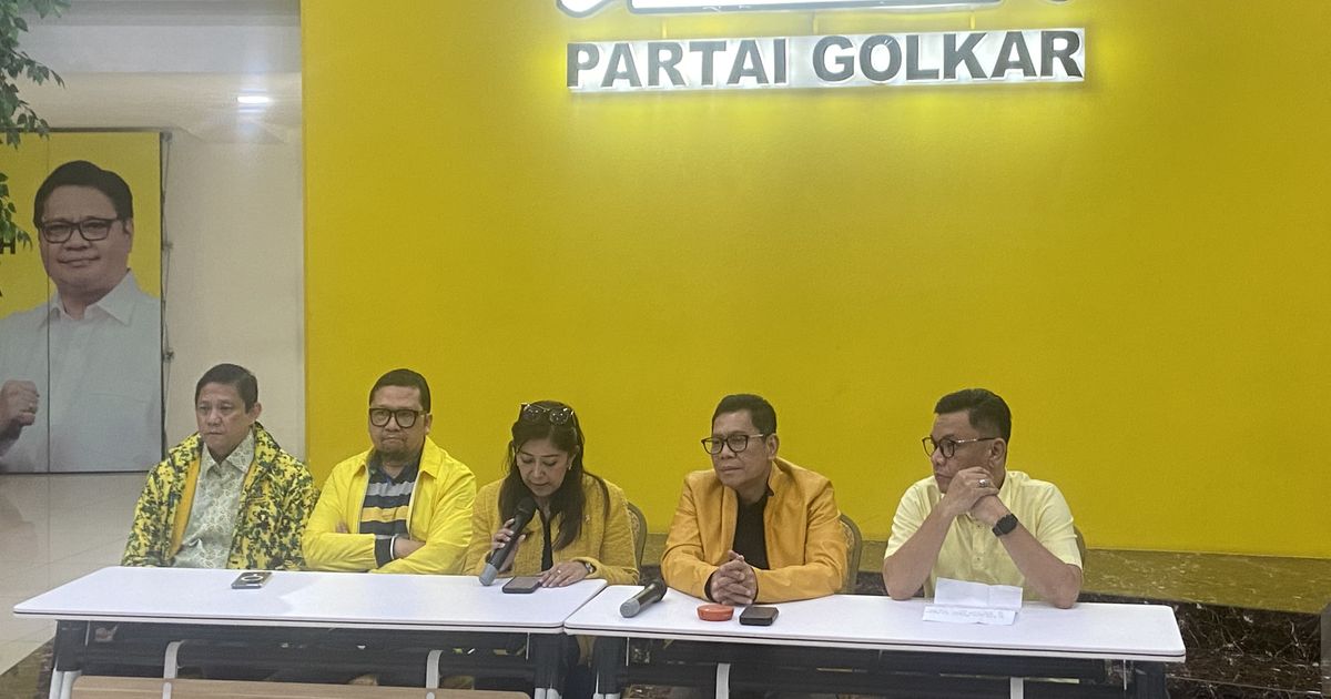 Spekulasi Nama Jokowi Masuk Dewan Pembina Golkar Usai Airlangga Mundur, Ini Penjelasan Waketum Doli Kurnia