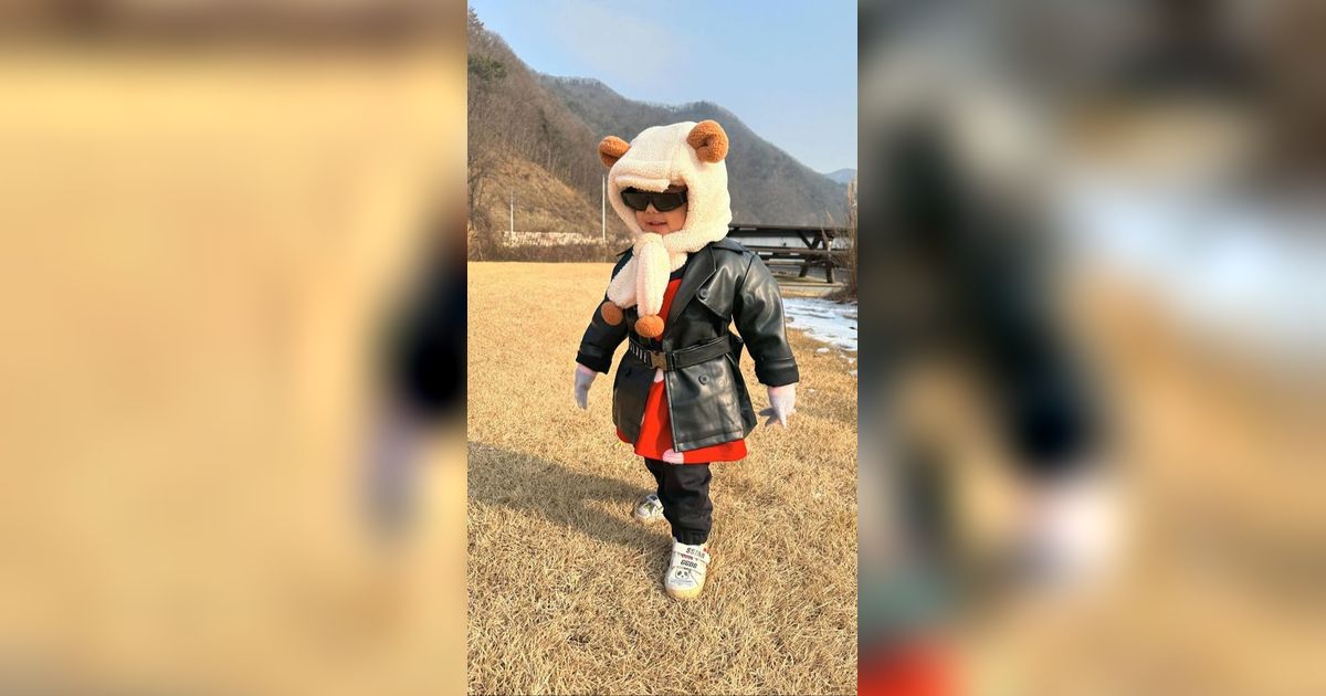 Potret Cantik & Modis Abis Ameena Liburan di Korea Selatang, Sudah Jago Bergaya Bak Model Cilik