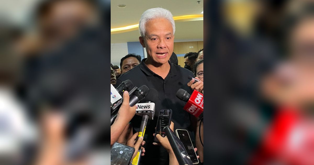Baliho dan Spanduknya Dicopot di Sejumlah Daerah, Ganjar: Spiritnya Tidak Bisa Dihabisi