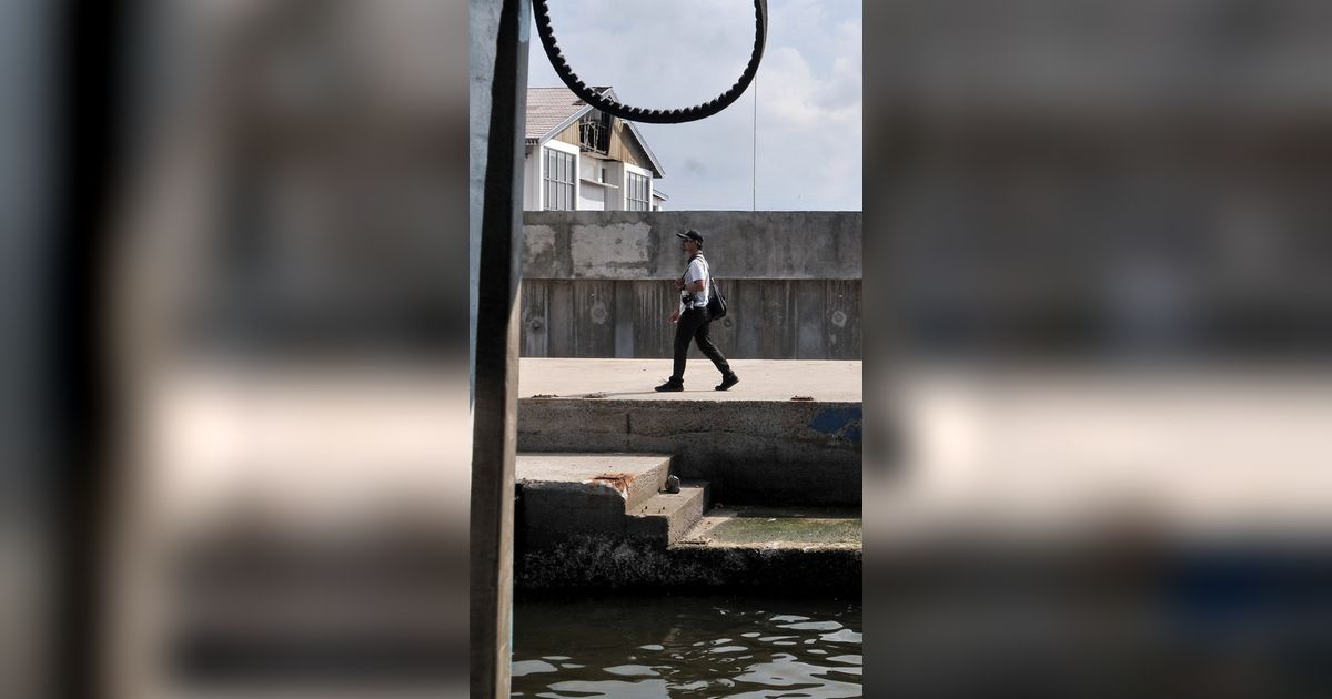 Butuh Waktu 40 Tahun Bangun Tanggul Laut di Pantura Jawa, Menhan Prabowo Ikut Turun Tangan