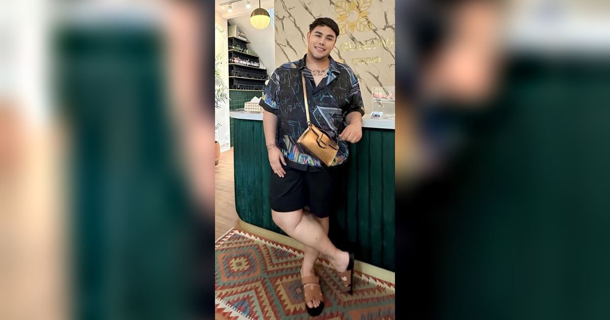 Tak Cuma Ivan Gunawan! 7 Artis ini Pernah Ditegur KPI, Raffi Ahmad Gegara Cium Cewek