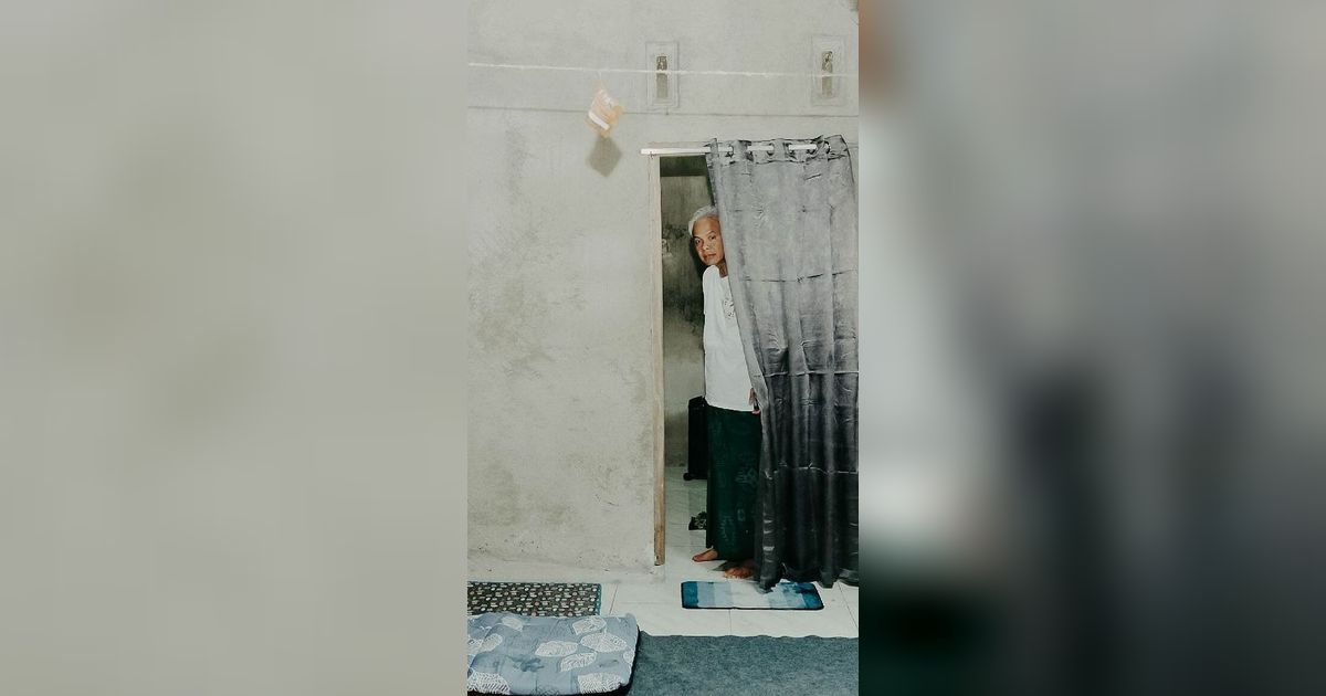 Penampakan Kamar Tidur Tempat Ganjar Menginap di Rumah Warga, Kasur Lesehan, Tembok Belum Dicat