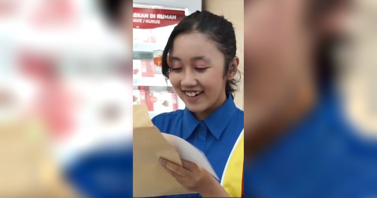 Karyawan yang Jago Bahasa Jepang, Tiba-tiba Didatangi Bos Indomaret Diberi Kejutan Tak Terduga