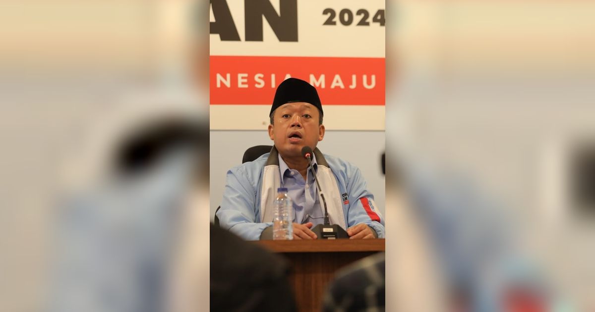 FOTO: Momen TKN Prabowo-Gibran Umumkan Khofifah Indar Parawansa Dukung Pasangan Nomor Urut 02 untuk Pilpres 2024