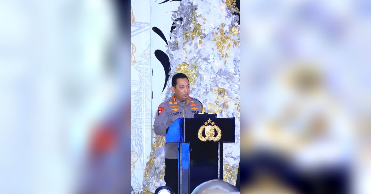 Di Acara Natal Bersama Polri, Kapolri Titip Cooling System ke Tokoh Lintas Agama