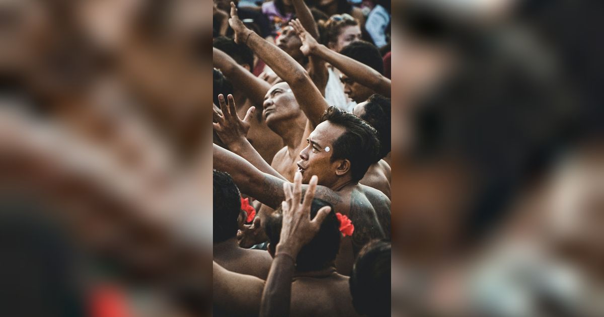 Tari Kecak Sejarah Lengkapnya dan Makna di Setiap Gerakannya