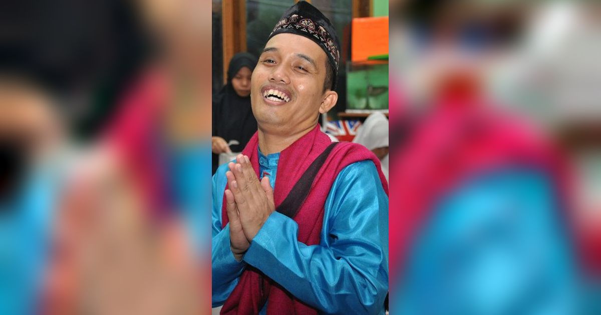 8 Potret Rumah Ustaz Maulana yang Megah dan Jarang Tersorot