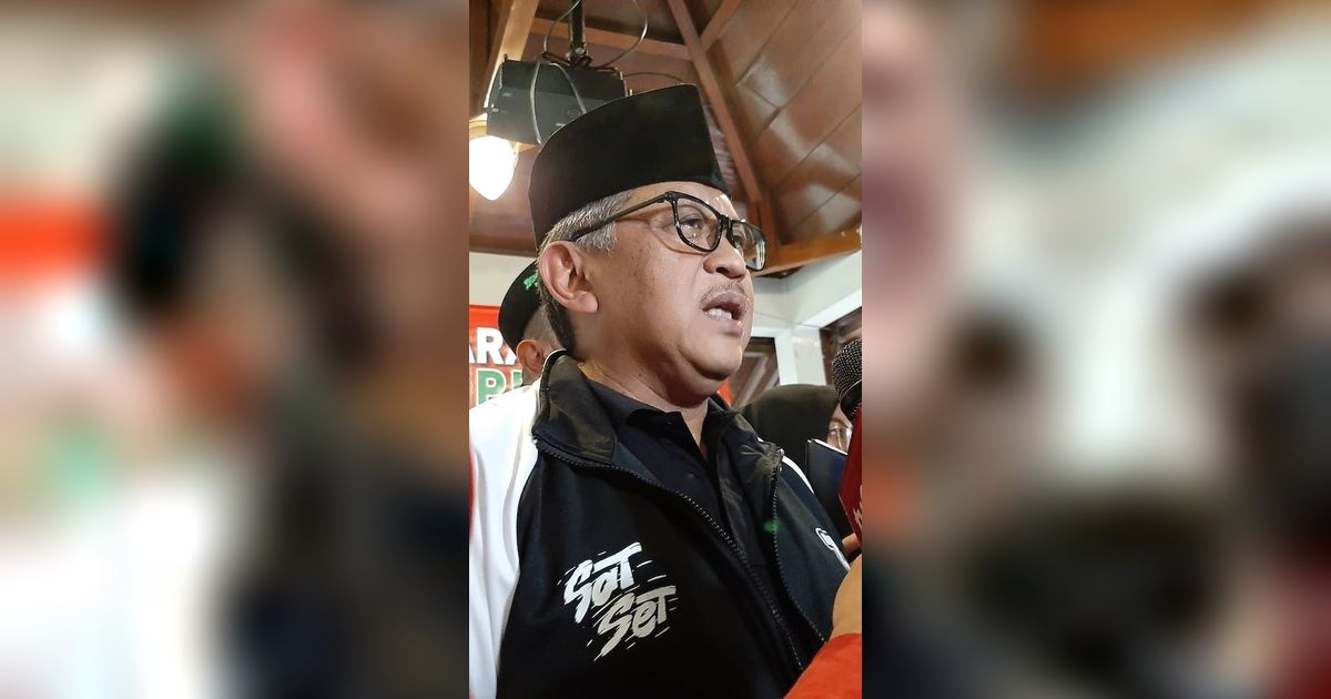 Sekjen PDIP Dapat Masukan Kiai Kampung, Ini Katanya soal Prabowo