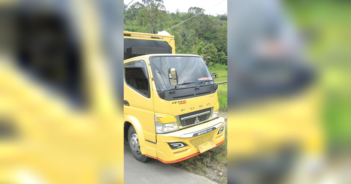 Mitsubishi Fuso Bawa Cuan di Danau Maninjau