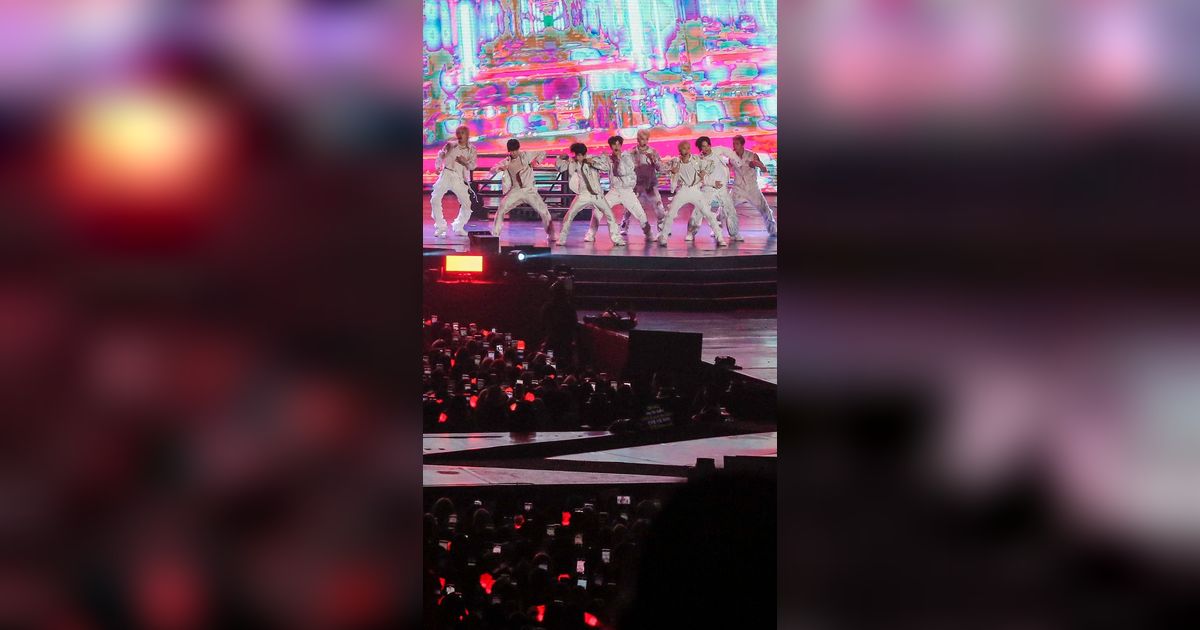 FOTO: Megahnya Konser NCT 127 di Jakarta, Padukan Teknologi dan Budaya