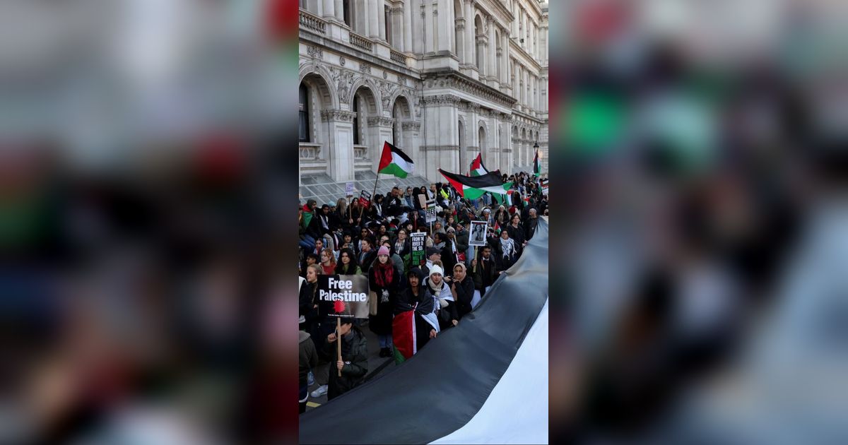 VIDEO Pagar Gedung Putih Bergoyang Digedor Ribuan Demonstran Pro Palestina