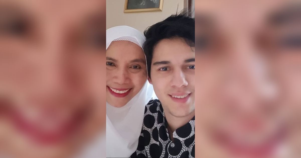 Potret Kedekatan Maxime Bouttier dengan Almarhum Ibunda