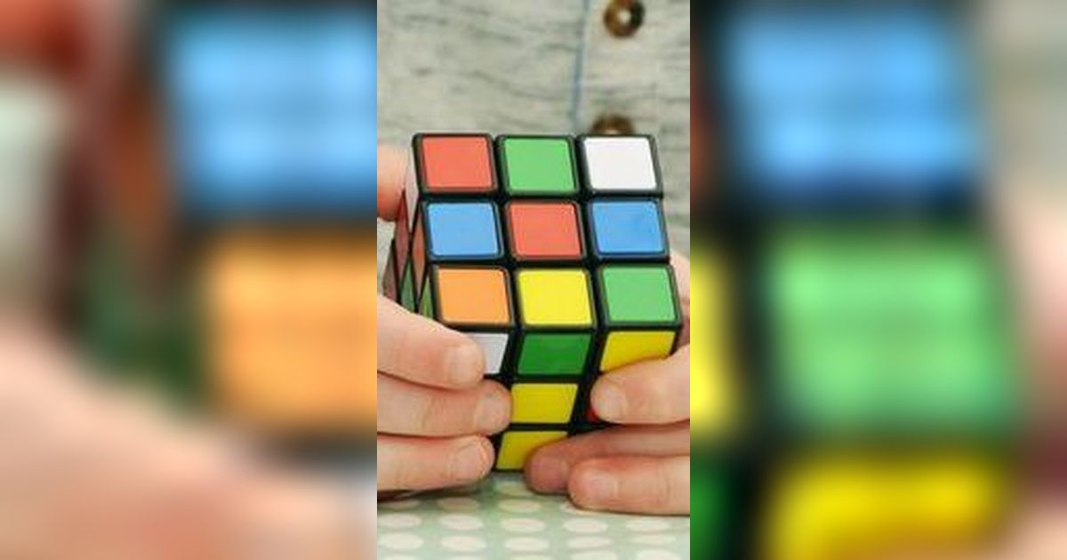 Rumus Rubik 3x3 Khusus Pemula, Ini 8 Langkah Menyelesaikannya yang Mudah Dipahami