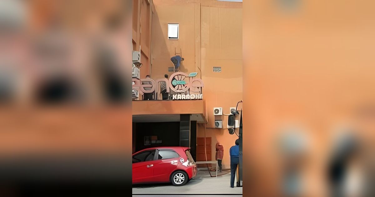 Video Detik-Detik Karaoke New Orange di Tegal Kebakaran, 6 LC Tewas