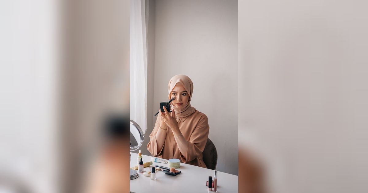 Apakah Cushion Menghalangi Wudhu? Berikut Penjelasannya yang Wajib Diperhatikan Muslimah