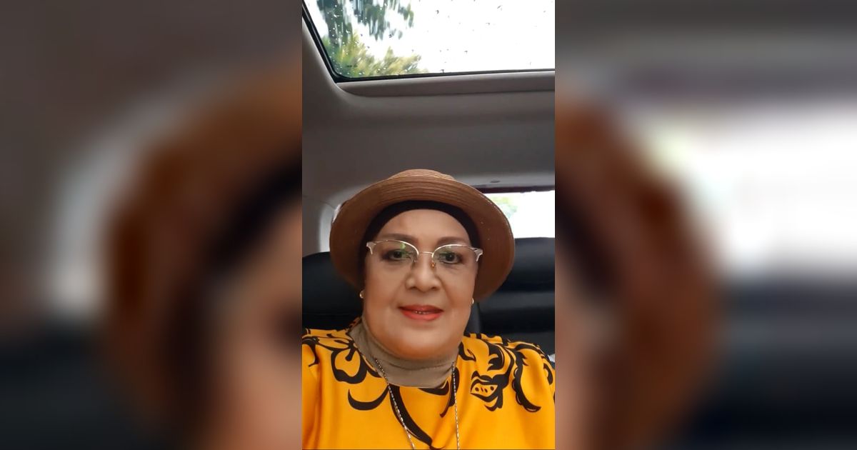 Awet Muda di Usia 71 Tahun, Intip Potret Masa Muda Leily Sagita Pemeran Mak Lampir yang Memesona