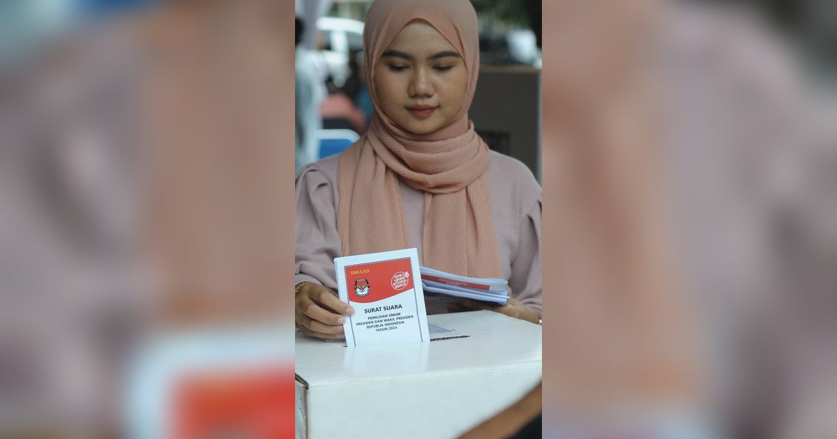 FOTO: Pemilu 2024 Makin Dekat, KPU Jakarta Pusat Gelar Simulasi Pemungutan dan Penghitungan Suara