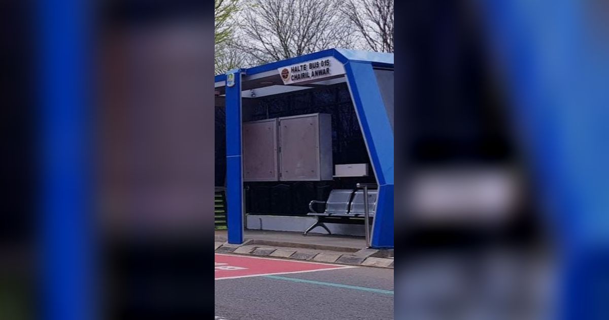 Penampakan Halte Sultan di Bekasi, Ada USB Charger Hingga CCTV