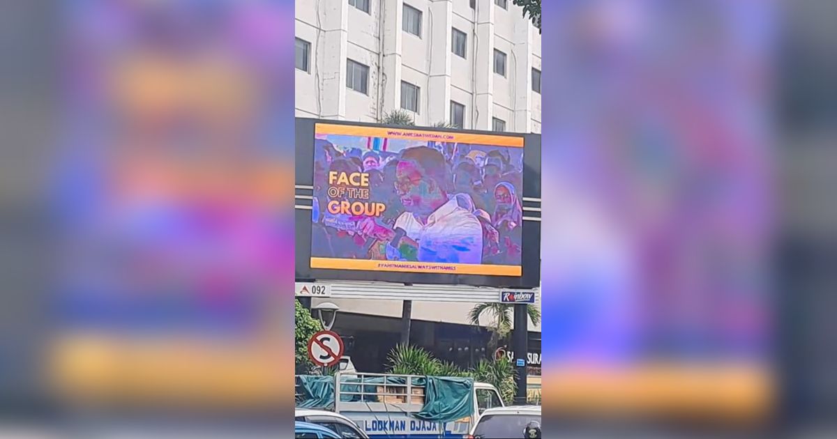 'Hilang' di Jakarta dan Bekasi, Iklan Videotron Anies Nongol di Surabaya