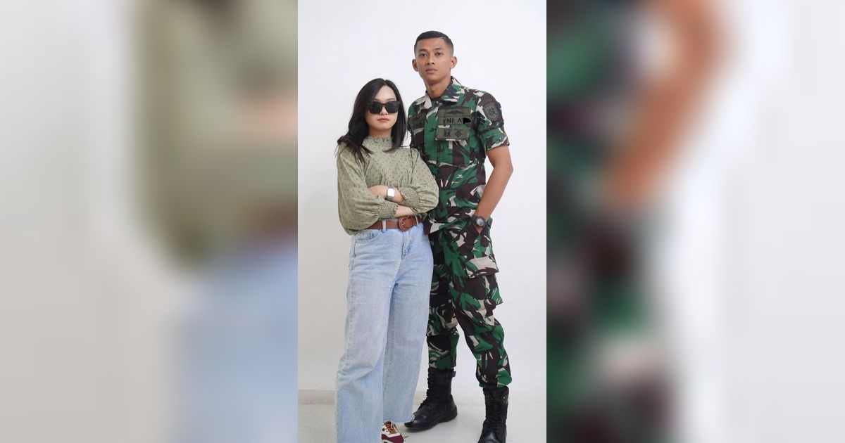 Elly Sugigi Bahagia Anaknya Dilamar Prajurit TNI AL, Calon Mantu Sempat Takut Bertemu Camer