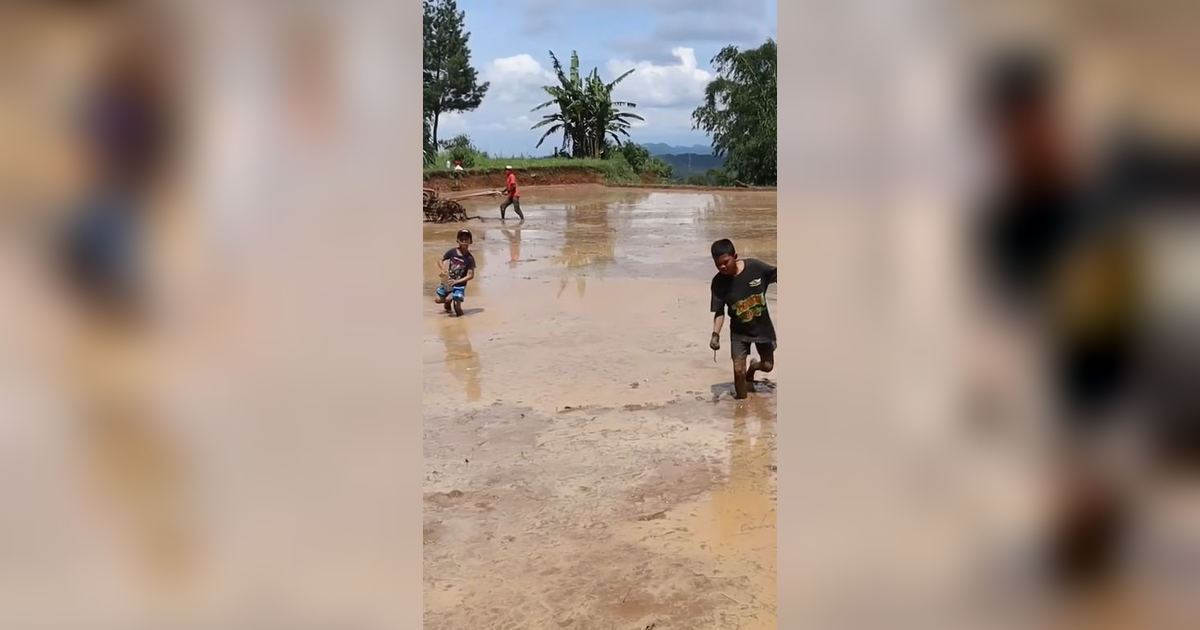 Jauh dari Gadget, Begini Keseruan Anak-anak di Kampung Pasir Gudang Cianjur Isi Waktu Luang