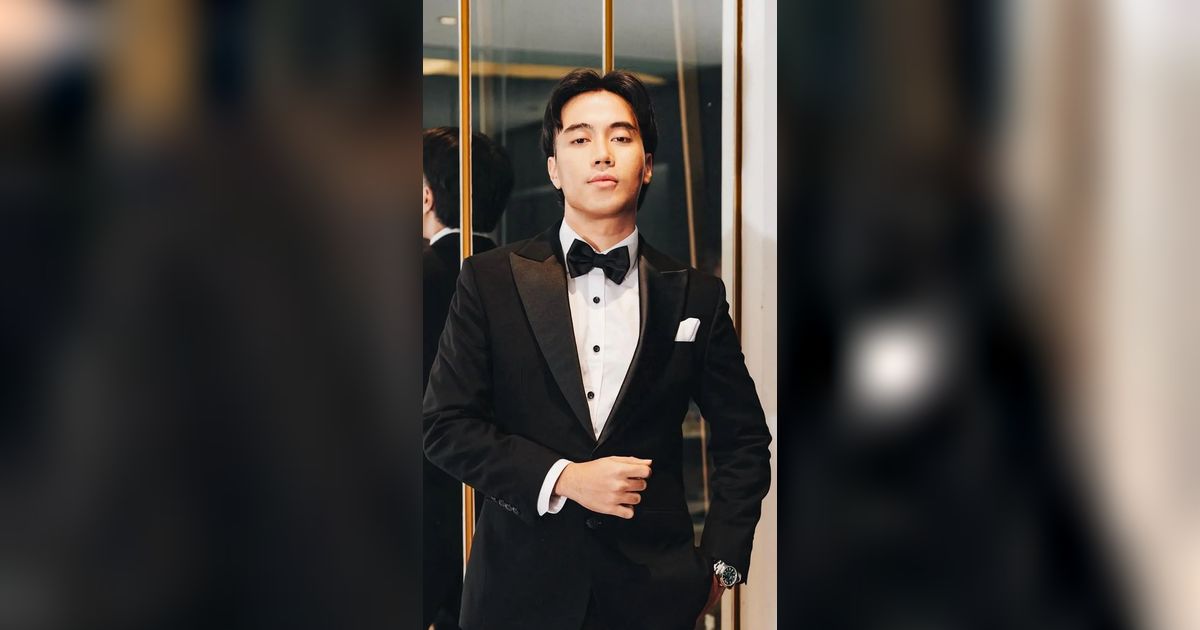 Detik-Detik Vidi Aldiano Tertangkap Kamera Tengah Kesakitan Saat Jadi Juri X Factor