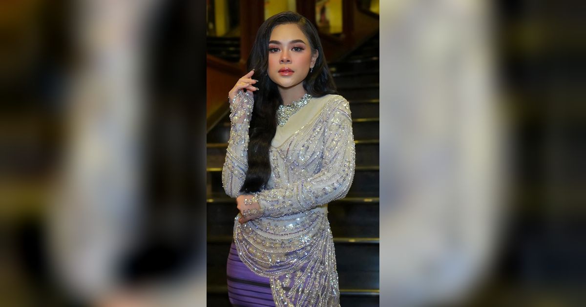 Potret Melly Lee Juara DAcademy Asia yang Tampil di Nikahan Pangeran Mateen