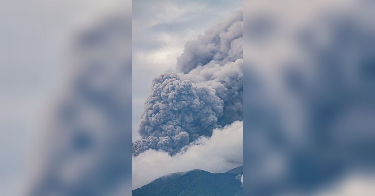 Imbas Sebaran Abu Vulkanik Marapi, Otoritas Bandara Internasional Minangkabau Ditutup