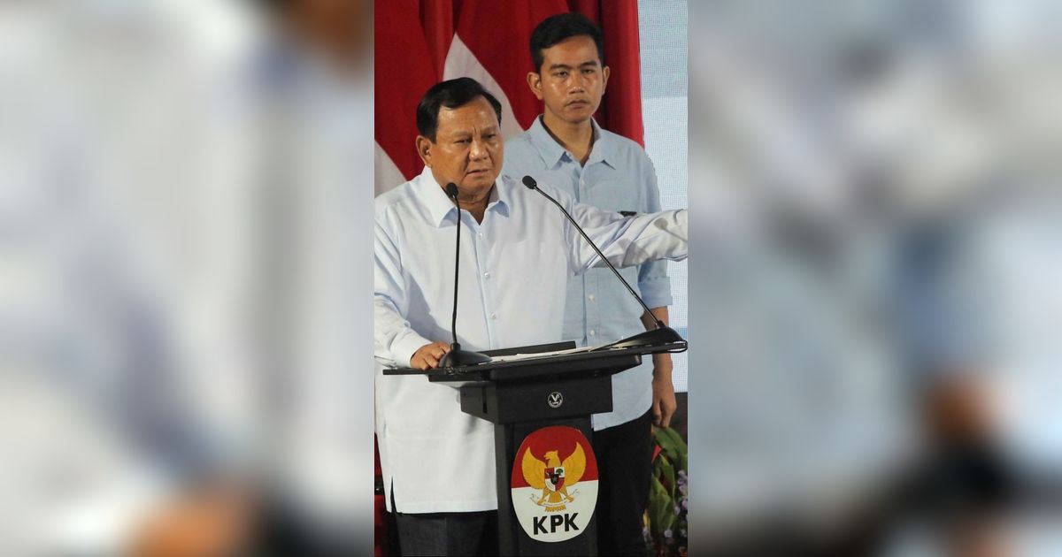 Survei Poltracking: Prabowo-Gibran 47,7 Persen, AMIN dan Ganjar-Mahfud Beda Tipis