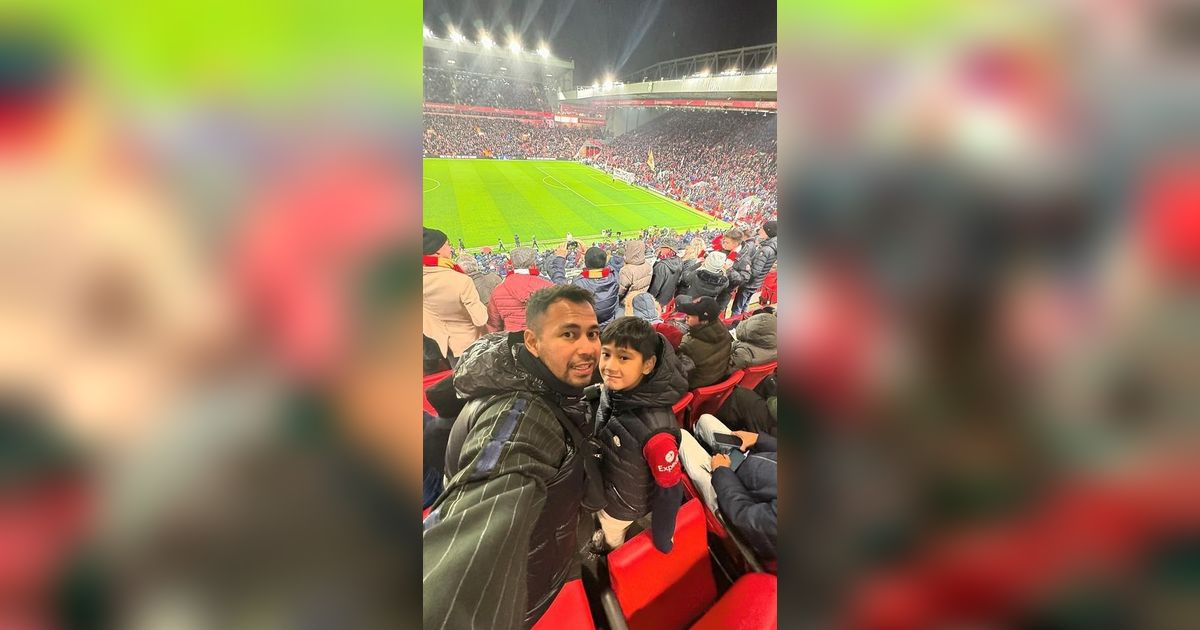 Nonton Langsung ke Stadion, ini 10 Momen Keseruan Raffi Ahmad dan Rafathar Saksikan Pertandingan Liverpool di Anfield