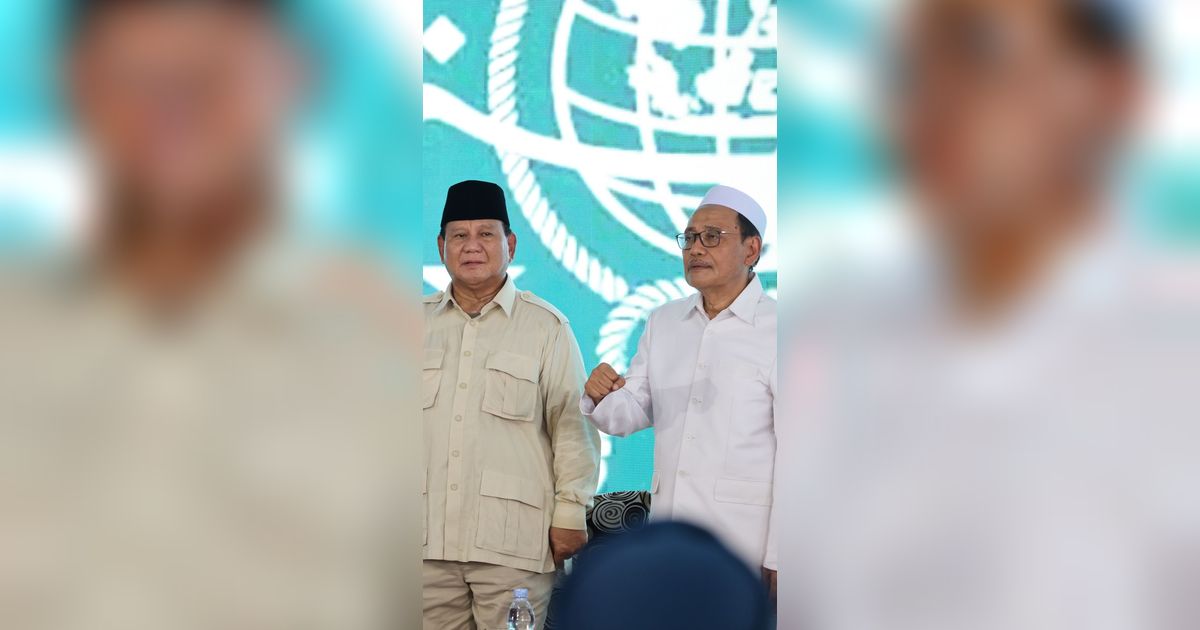 Prabowo Silaturahmi ke Ponpes Genggong Situbondo, Didoakan Jadi Presiden